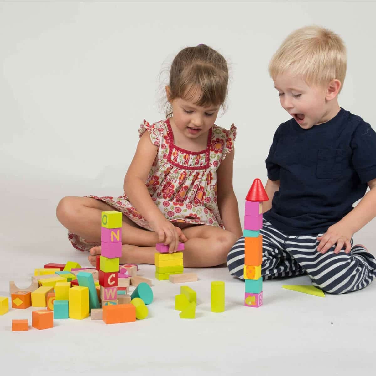 bloques multiactividades  de construcción para peques desde 12 meses