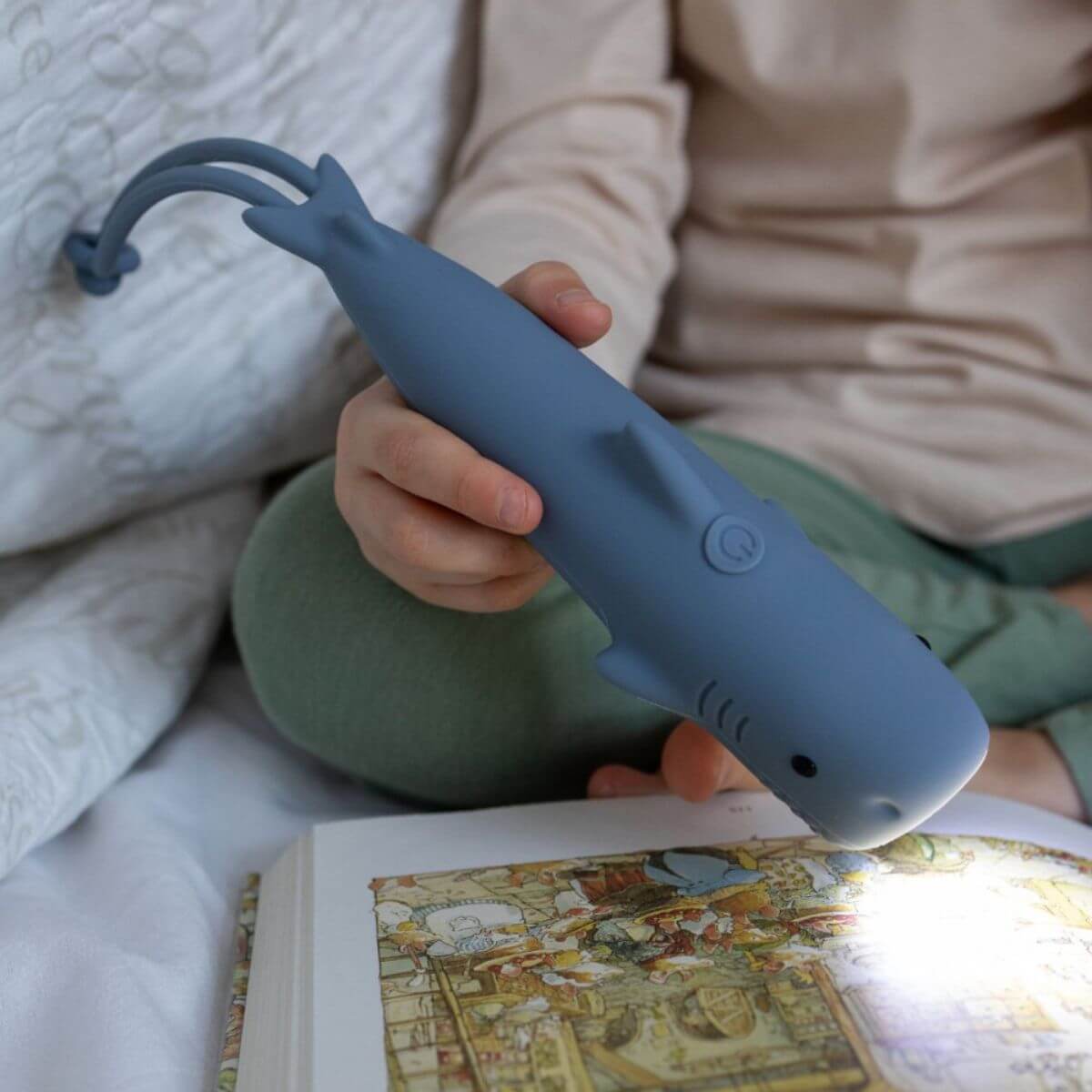 Llanterna infantil de silicona Sharky