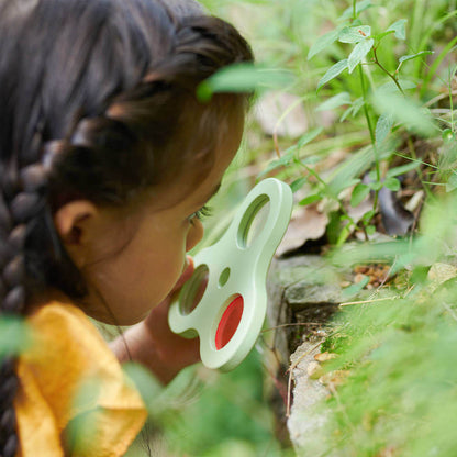 juguete de exploración infantil para observar elementos de la naturaleza