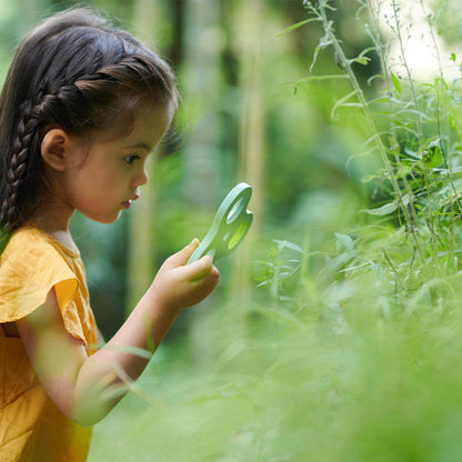 juguete de exploración infantil para observar elementos de la naturaleza