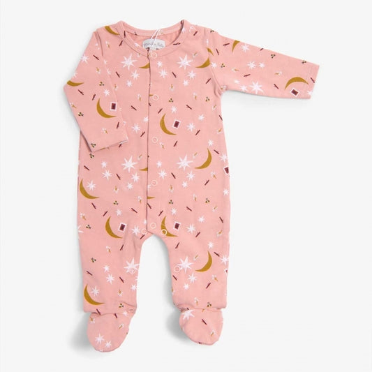 pijama de algodón para bebés de color rosa con estrellas de Moulin Roty
