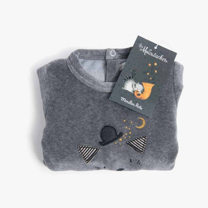 detalle de la etiqueta del Pijama de terciopelo para bebé Moustaches Moulin Roty, gris antracita