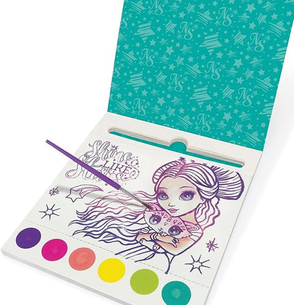 Postal de acuarela Nebulous Stars Personajes con el pincel incluido



