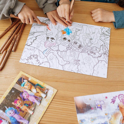 Niños pintando el puzzle 2 en 1 para colorear My Little Pony Fashion (60 piezas) 