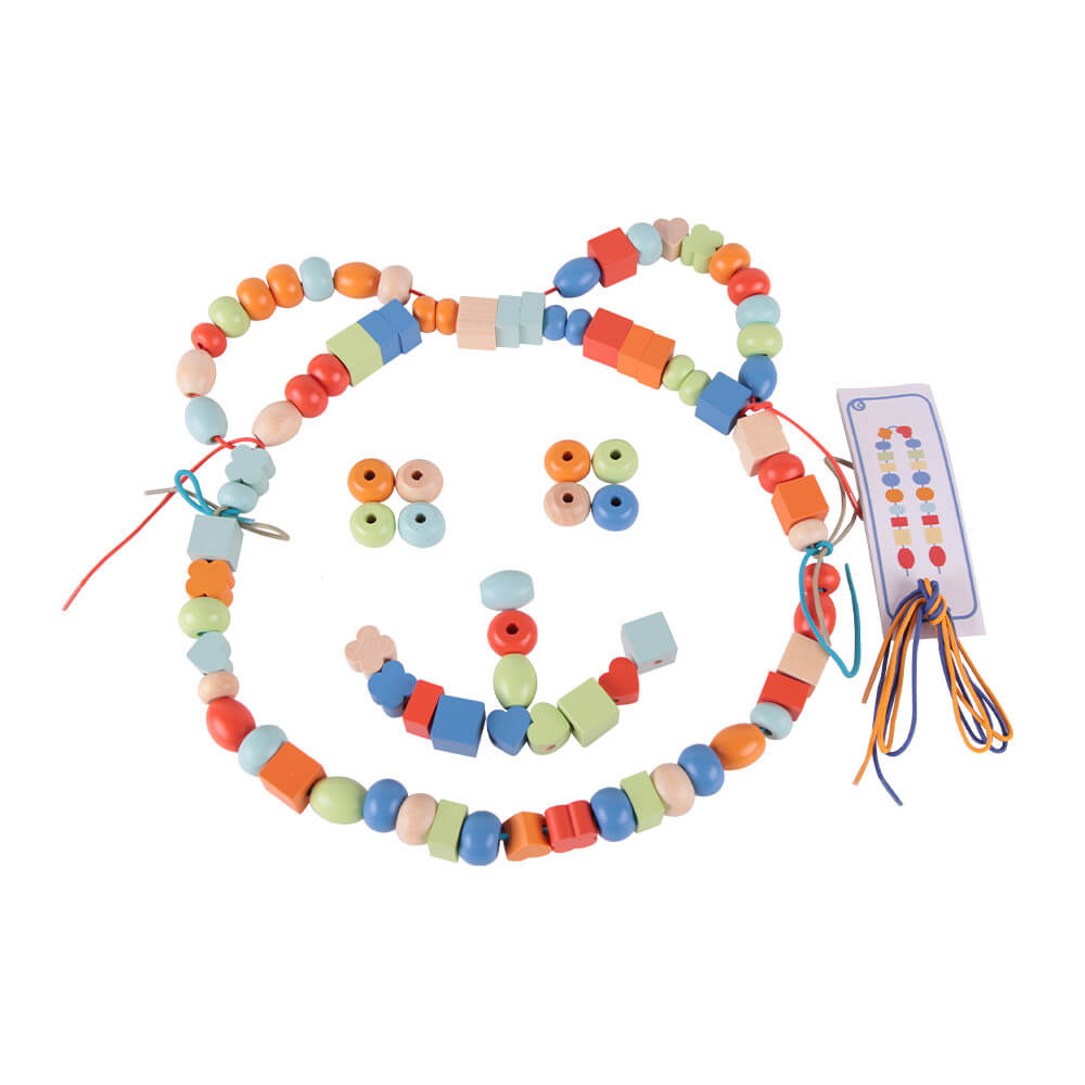 juego de ensartar con cuentas de colores para niños a partir de 3 años