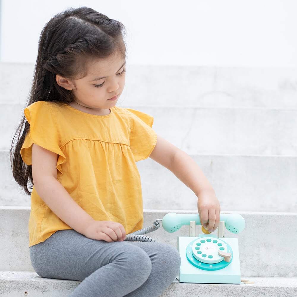 Telèfon vintage de fusta